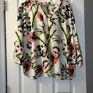 Women’s Van Huesen Blouse